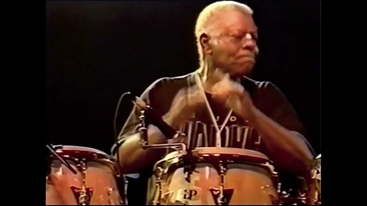 Santana - Savor/Percussion Jam Live In Santiago 1992