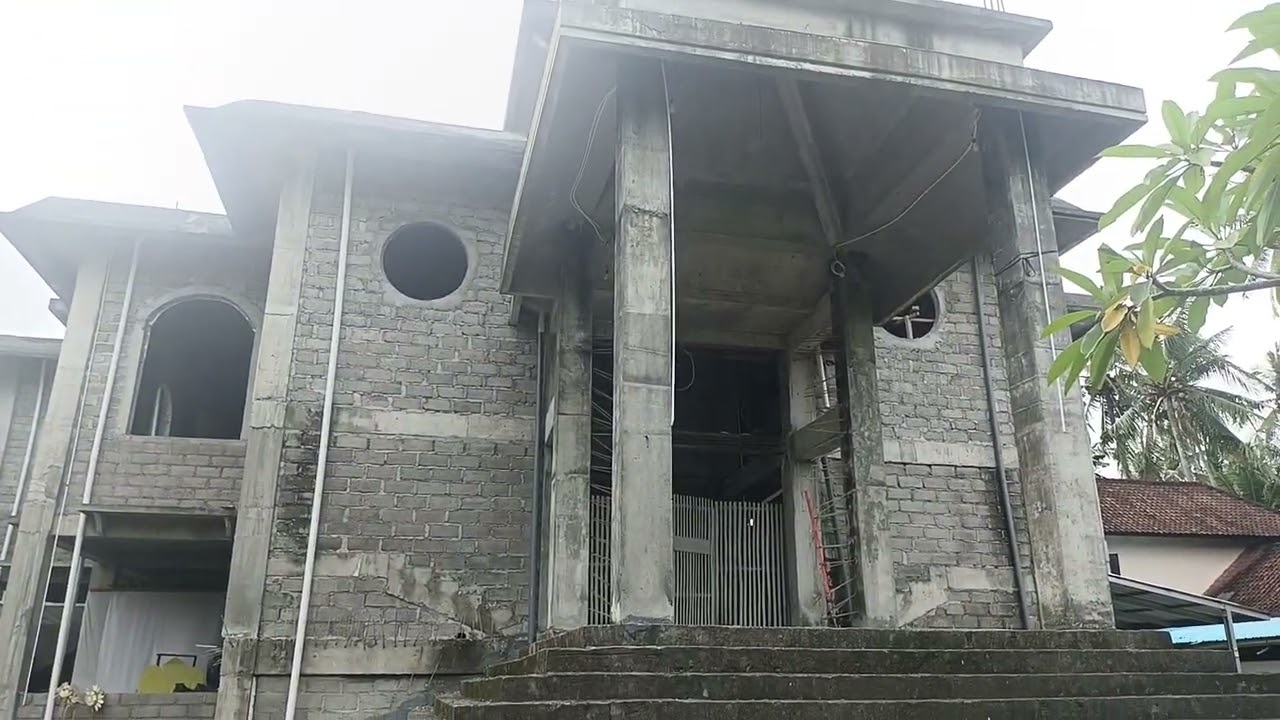Presentation of the Sri Sri Radha Rasesvara project in Bali by Devarshi dasa 