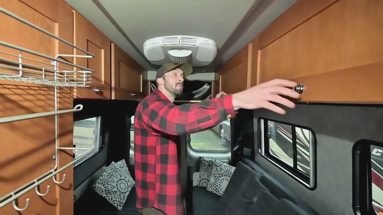 RV Sales of Oregon 2019 Roadtrek Zion Stock # CM2742