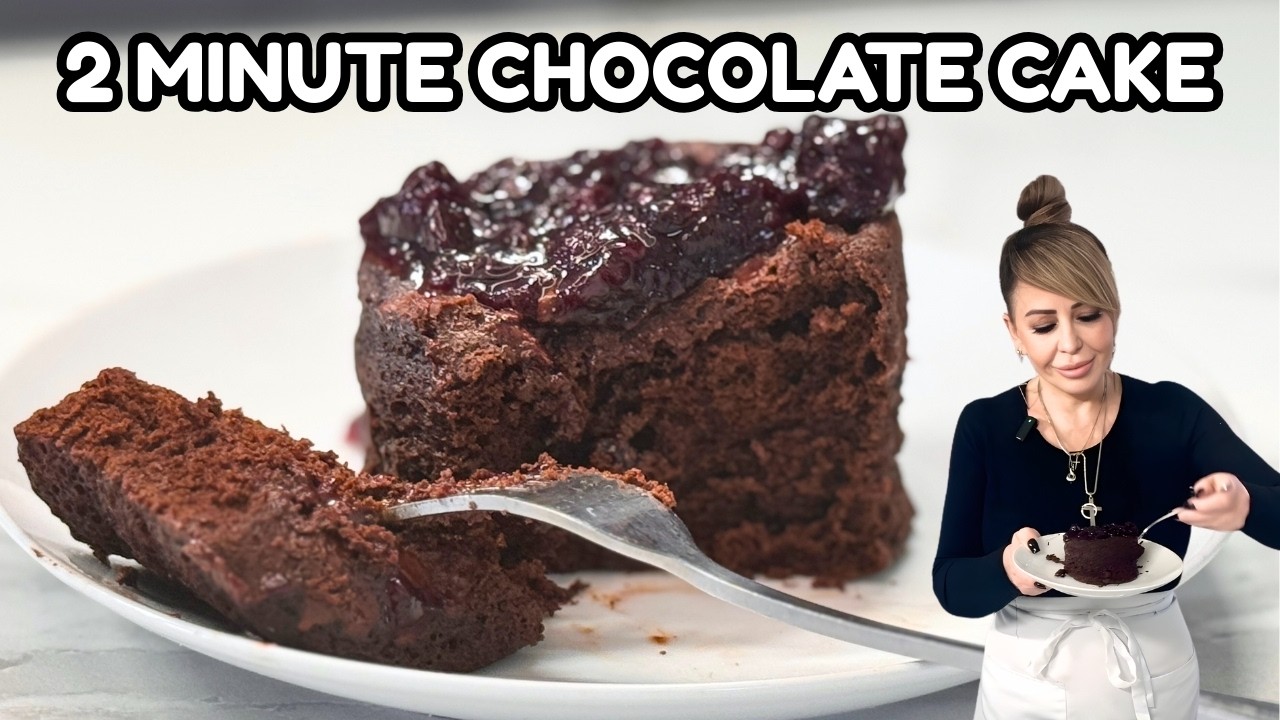 2 MINUTE KETO CHOCOLATE MUG CAKE