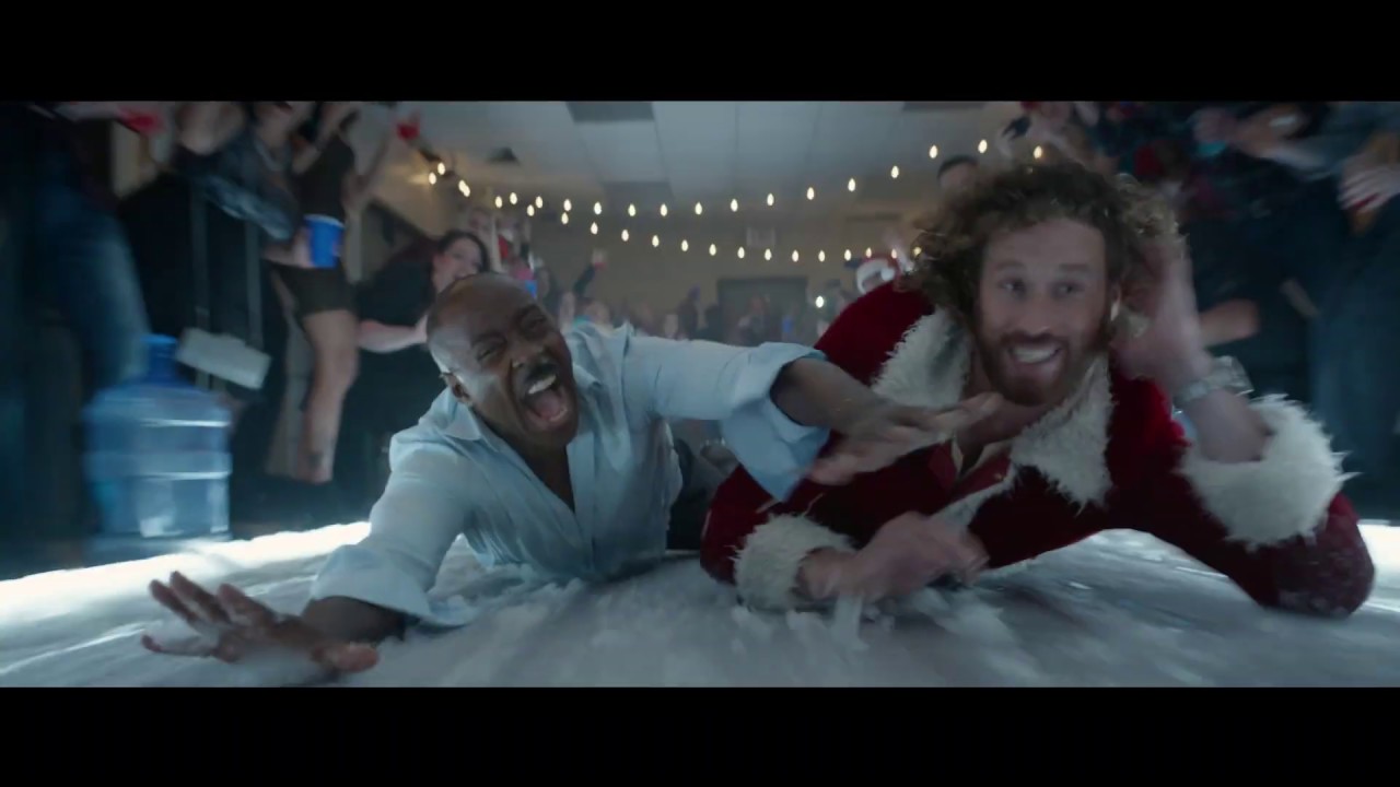 Office Christmas Party (2016) Trailer 3