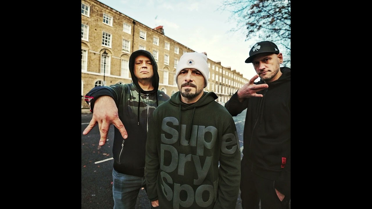 B.U.G Mafia- Străzile Mix de către St3fan Credit: 