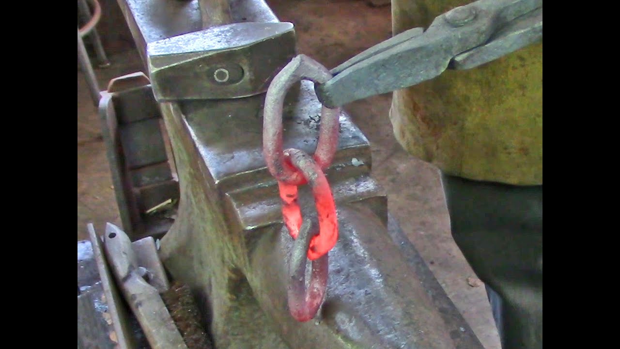 Blacksmithing - Making chain (7 links);  rivet tongs. CBA Level I