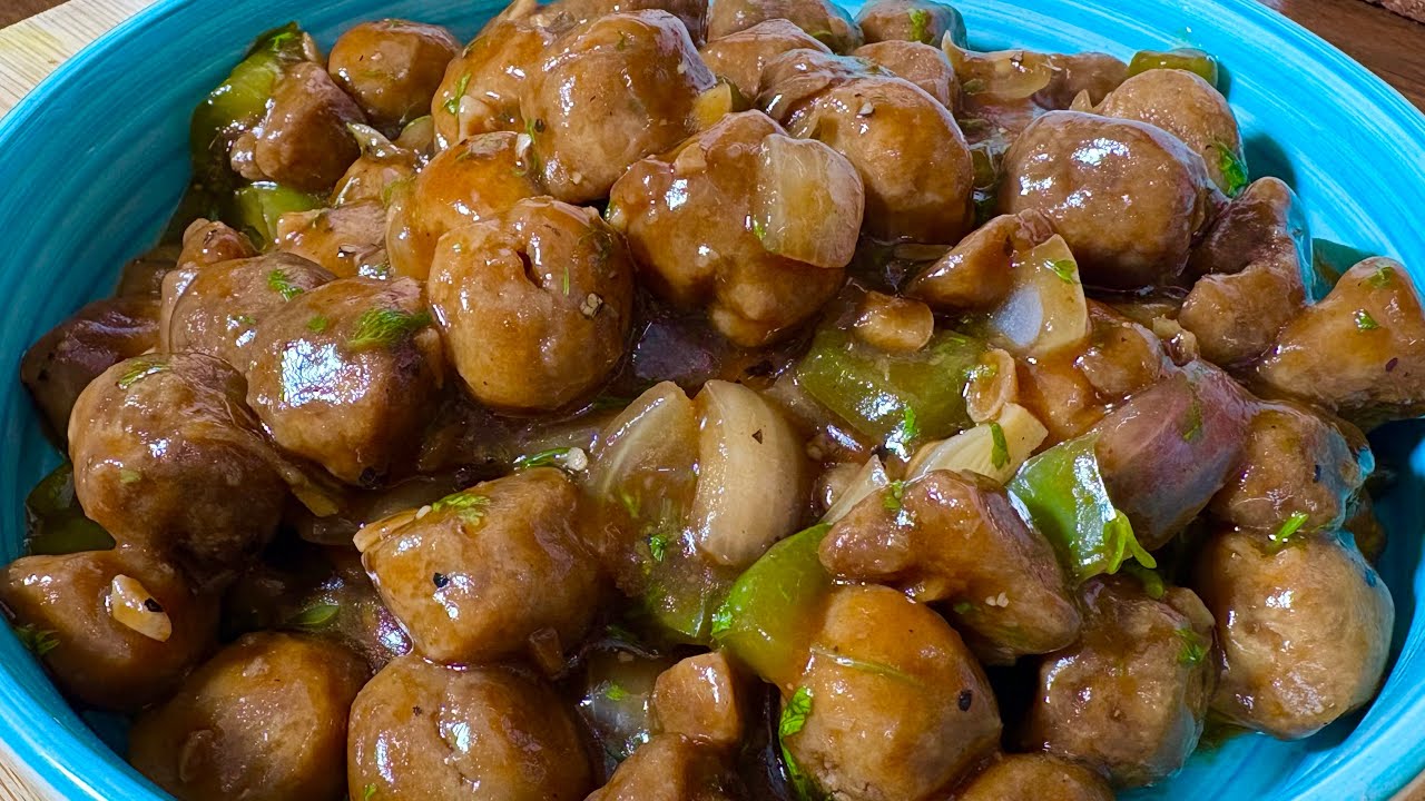 बहुत कम तेल में सोयाबीन से बनी हुई ये डिश एक बार बना कर खाये आप का मन खुश हो जायेगाHealthy Soyachunk