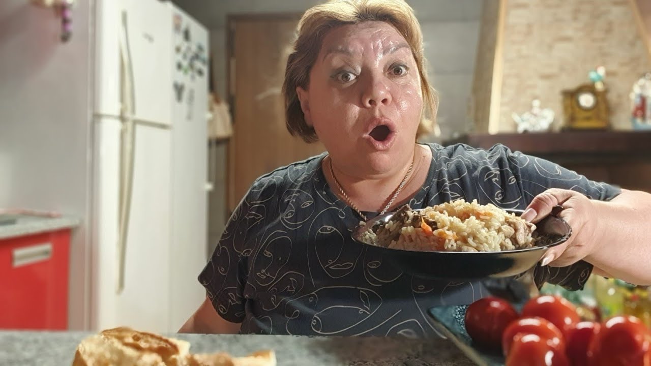 МУКБАНГ 🍽 двойная порция😋 плов,солёные помидоры 🍅 MUKBANG 🍴arroz con pollo 🐔 no asmr