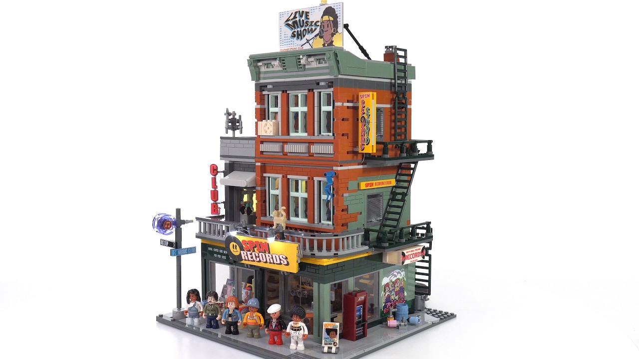 FunWhole Record Store modular building + lights review! #NOTsponsored F9058