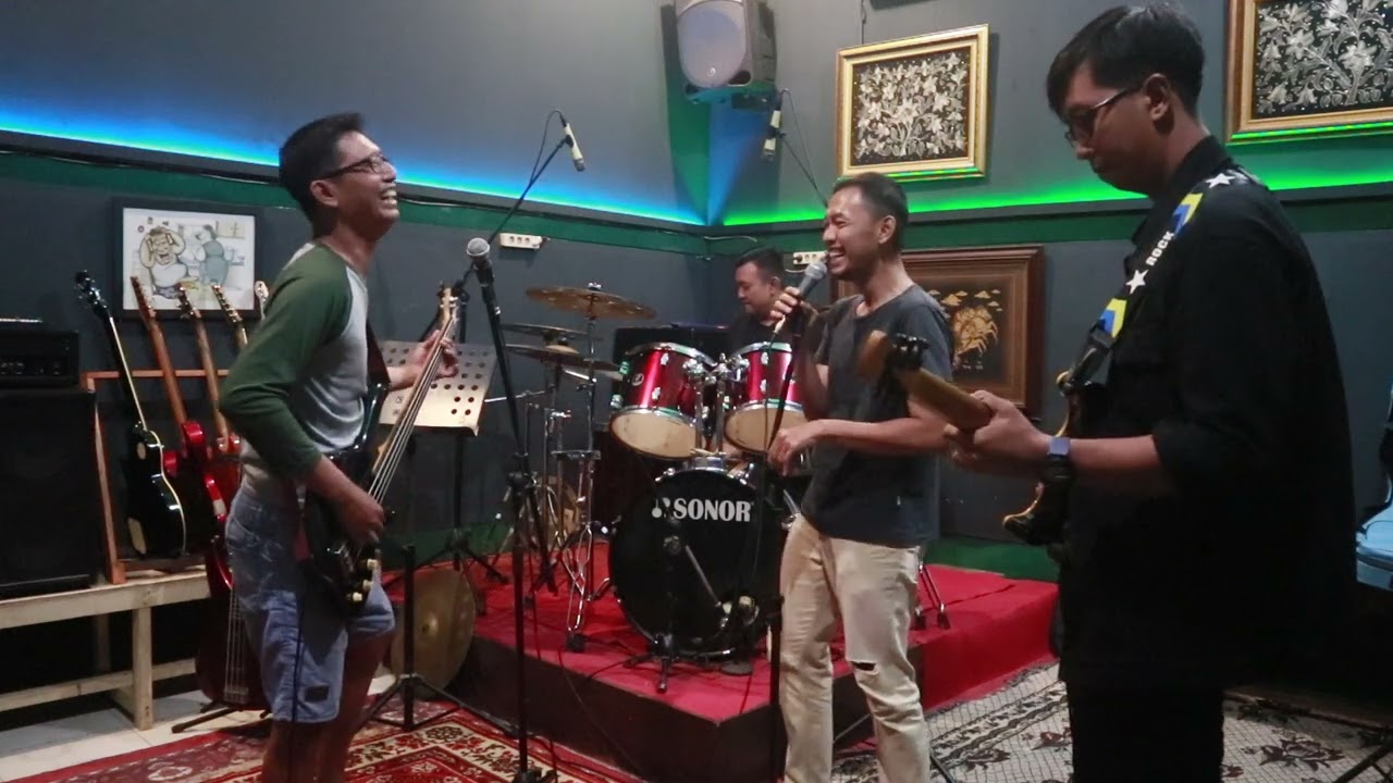 Neos Project - Terangi Hati