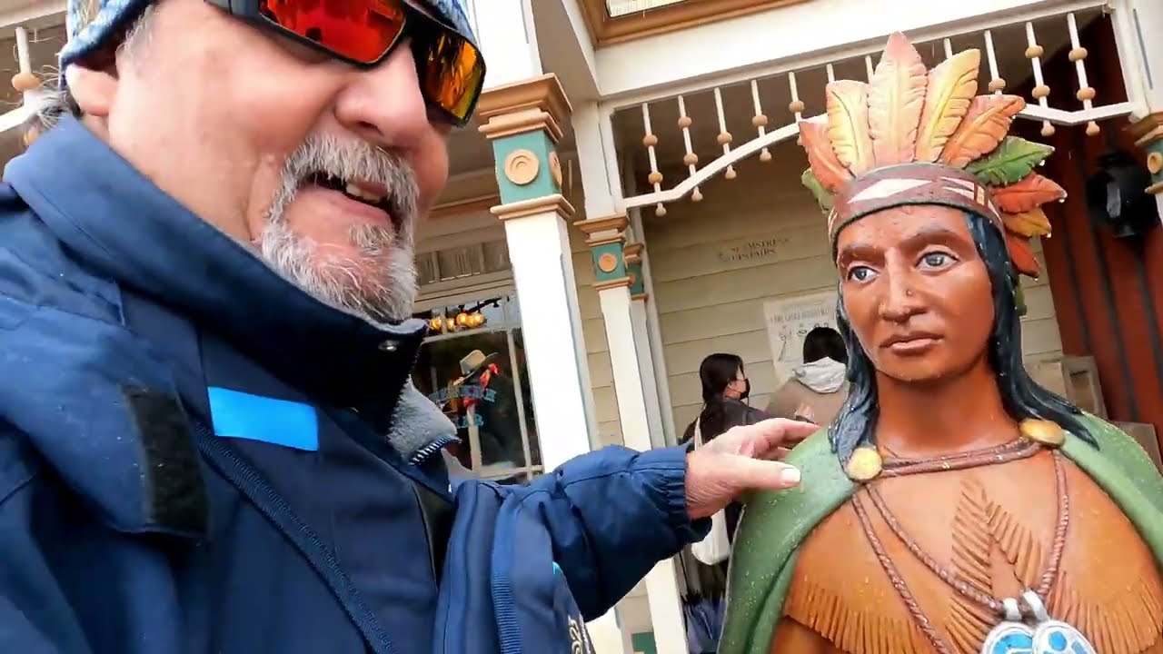Tokyo Disneyland (episode 2)