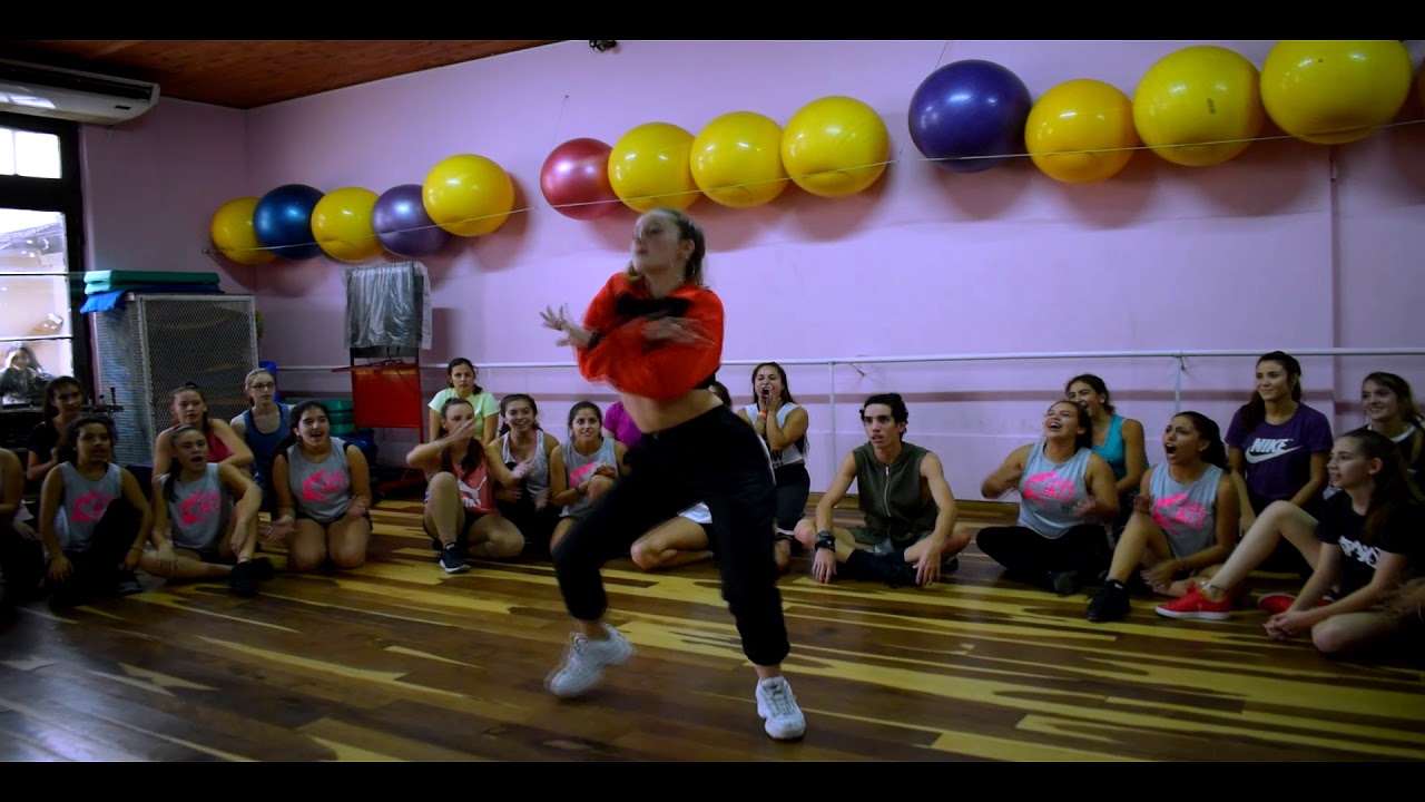 MALA MUJER - C tangana // coreografia by Luchi Caffaratti