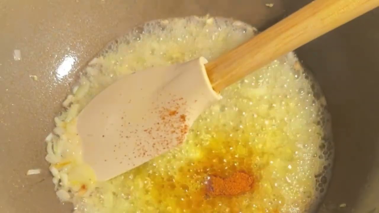 Pasta-gno with creamy mozzarella 