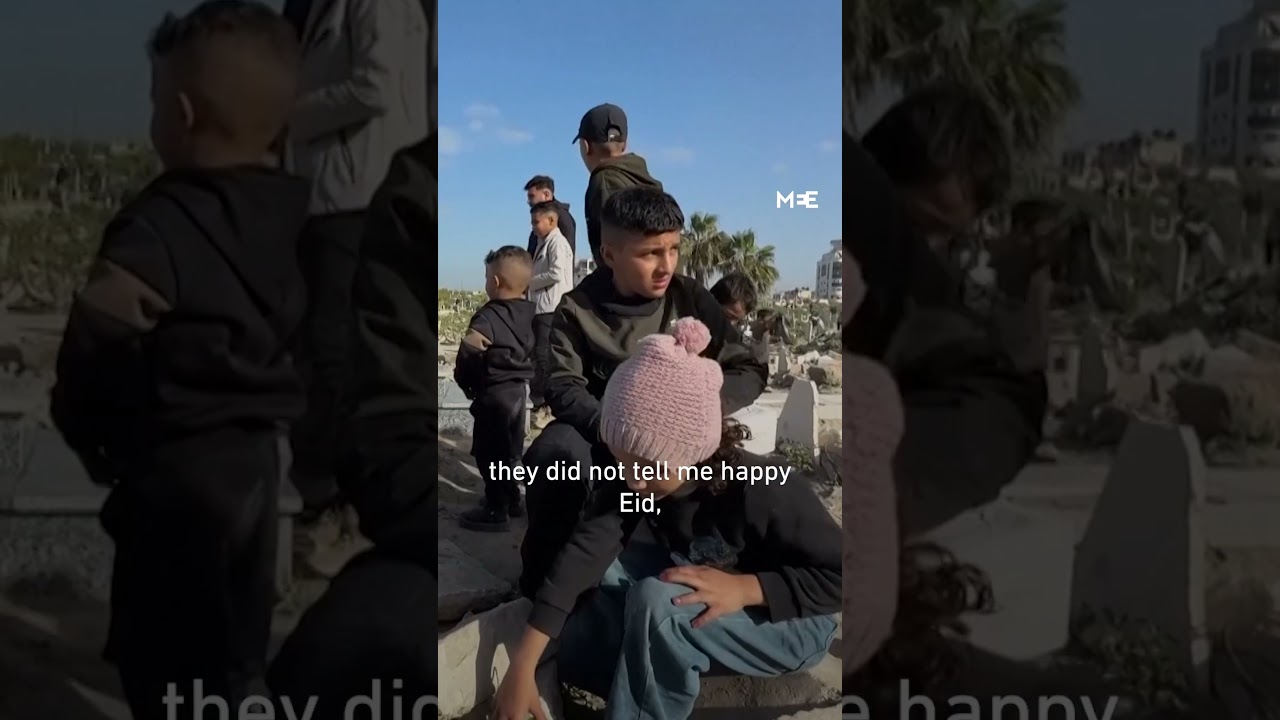 Palestinians in Gaza visit graves of loved ones for Eid