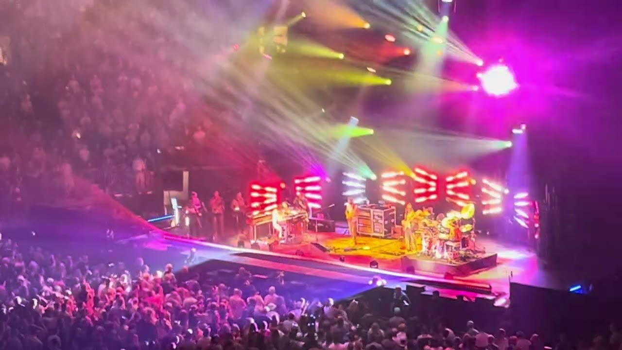Goose - 06-28-2025 - Animal - Madison Square Garden (NYC, NY)