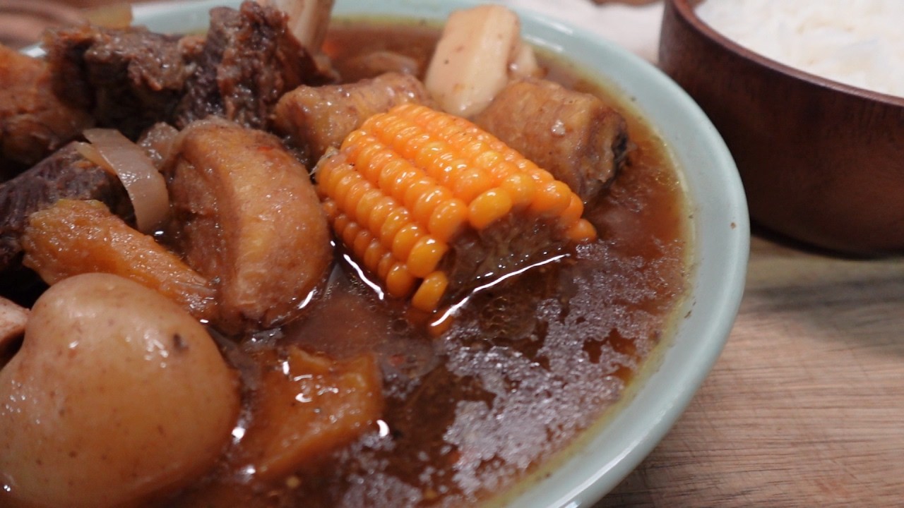 CALDO DE RES CON VERDURAS