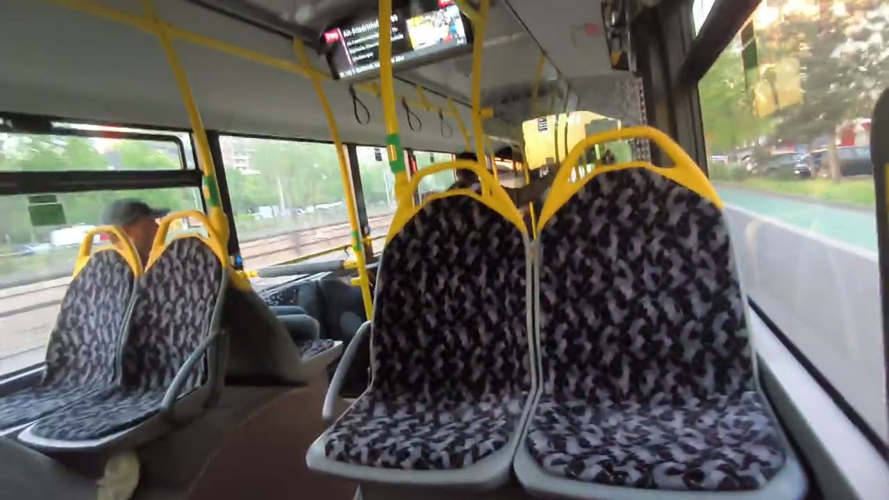 Buslinie 108 Mitfahrt von Robert-Uhrig-Stra&szlig;e - Alt-Friedrichsfelde Gensinger stra&szlig;e