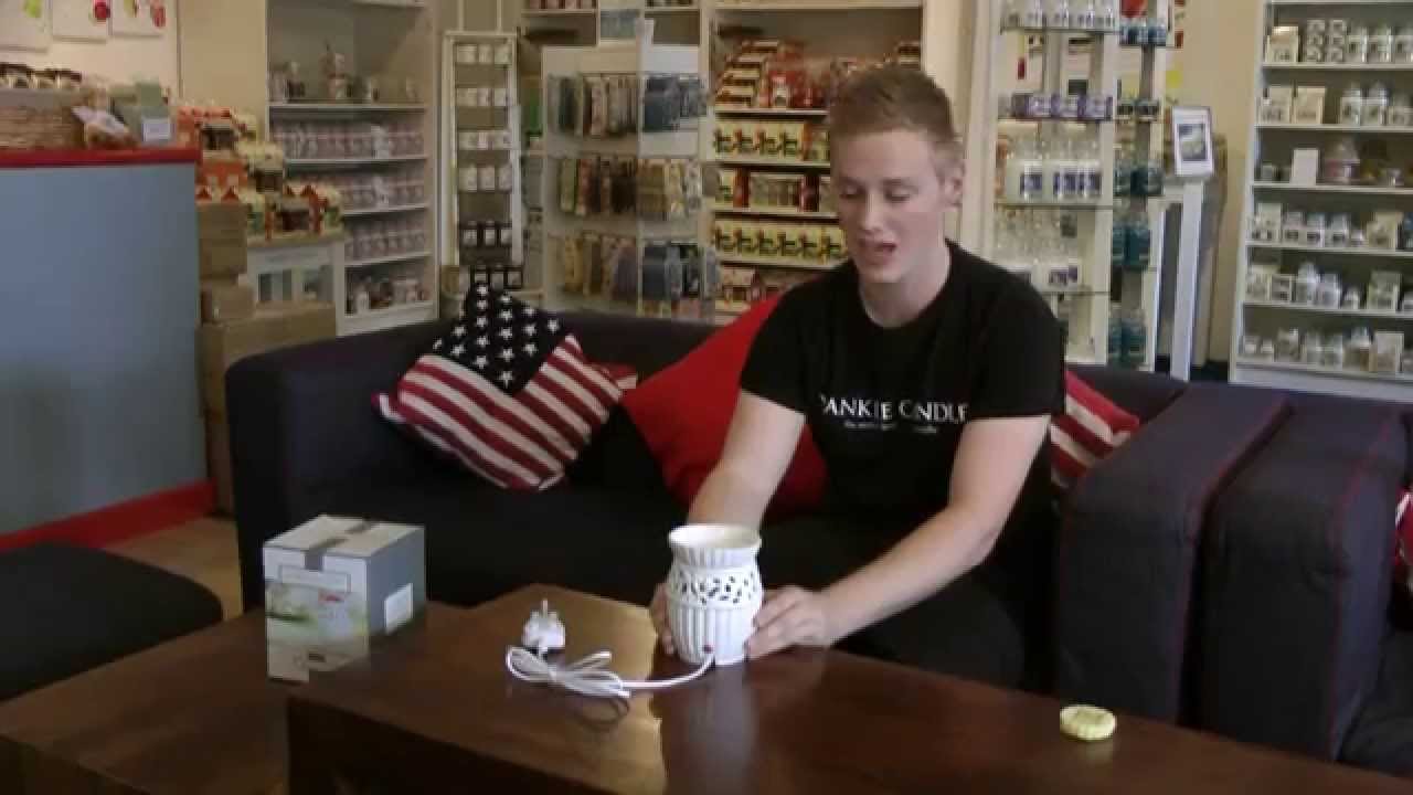 Introducing the Astbury Burner from Yankee Candle with Sam