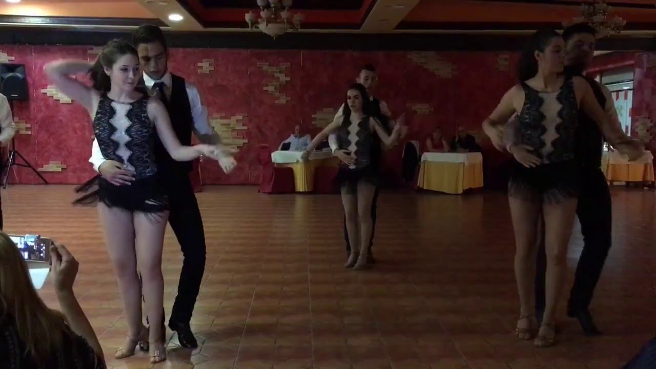 SHOW BACHATA PROPUESTA INDECENTE - IVÁN Y MYRIAM AMATEUR DANCE COMPANY www.ivanymyriam.es
