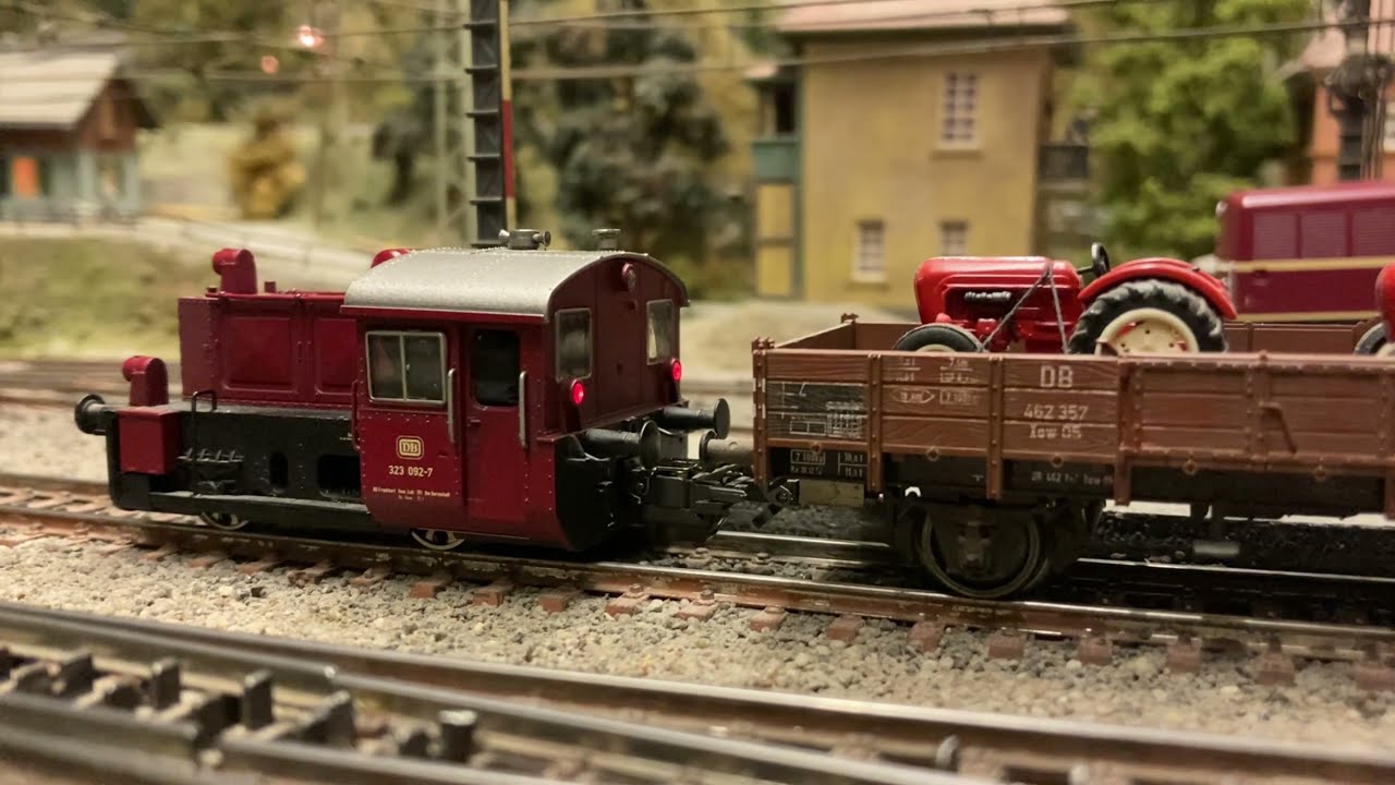 Nebenbahnen-Rangieren mit Märklin 36804 BR 323 092-7 Köf II mit ESU-Loksound V5, PowerPack und Telex