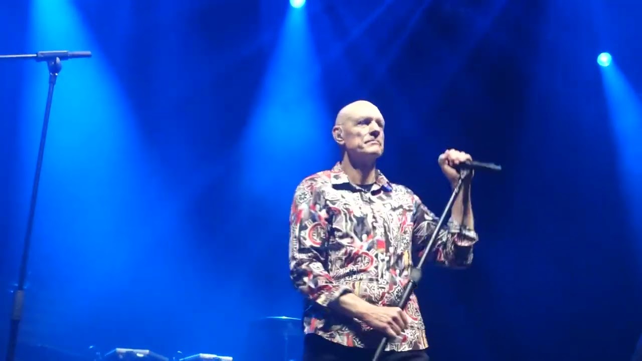 Midnight Oil - Reef - L’Olympia, Paris 12/7/22