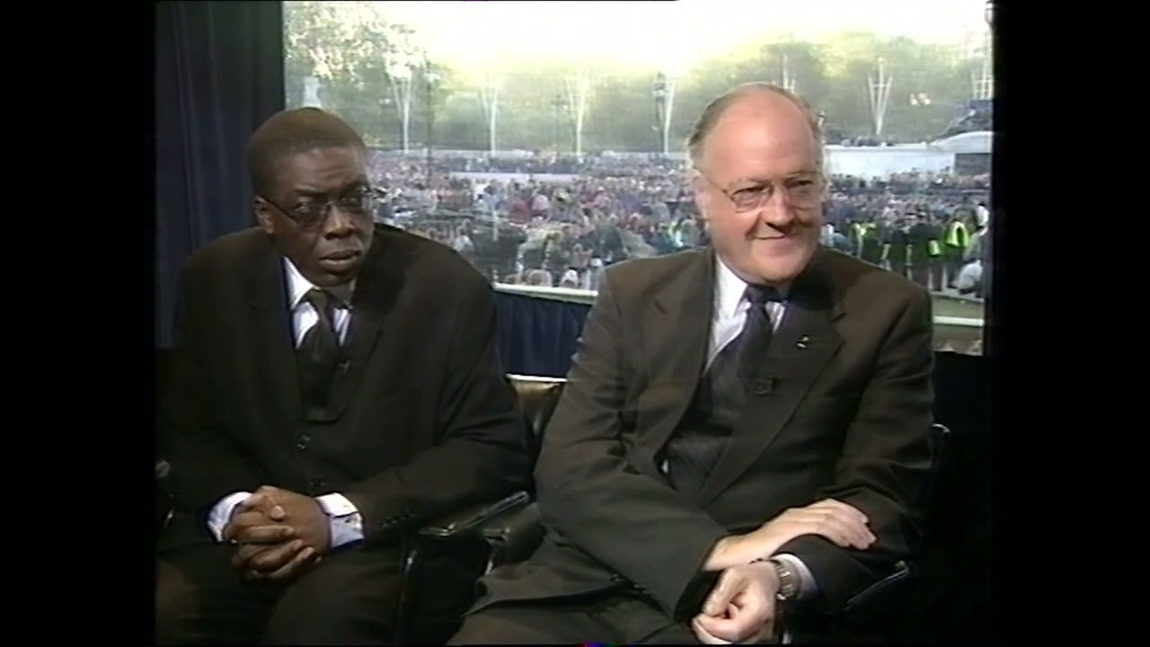 bbc news clips and weather  clip vhs  0:00-9:28 Friday 5th  Saturday 6th September 1997