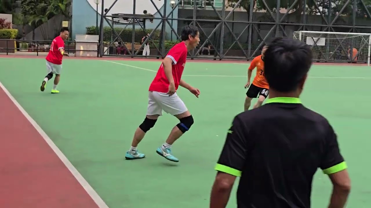 21/02/2026 日昇港灣新春四角邀請賽 (5場) 米高樂(橙) VS 大埔紅星(紅) 