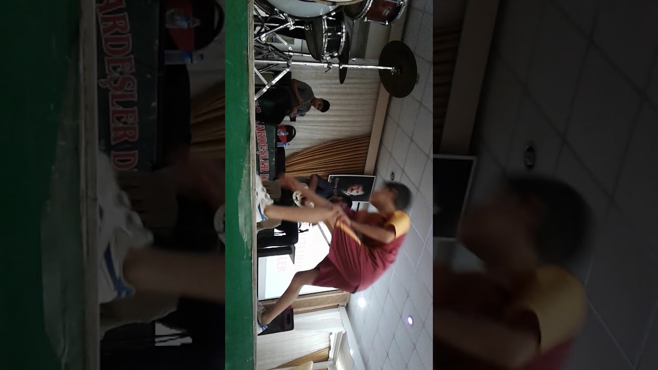 Bismilli grani mahso 6/8 genc bes kardesler dugun salonu