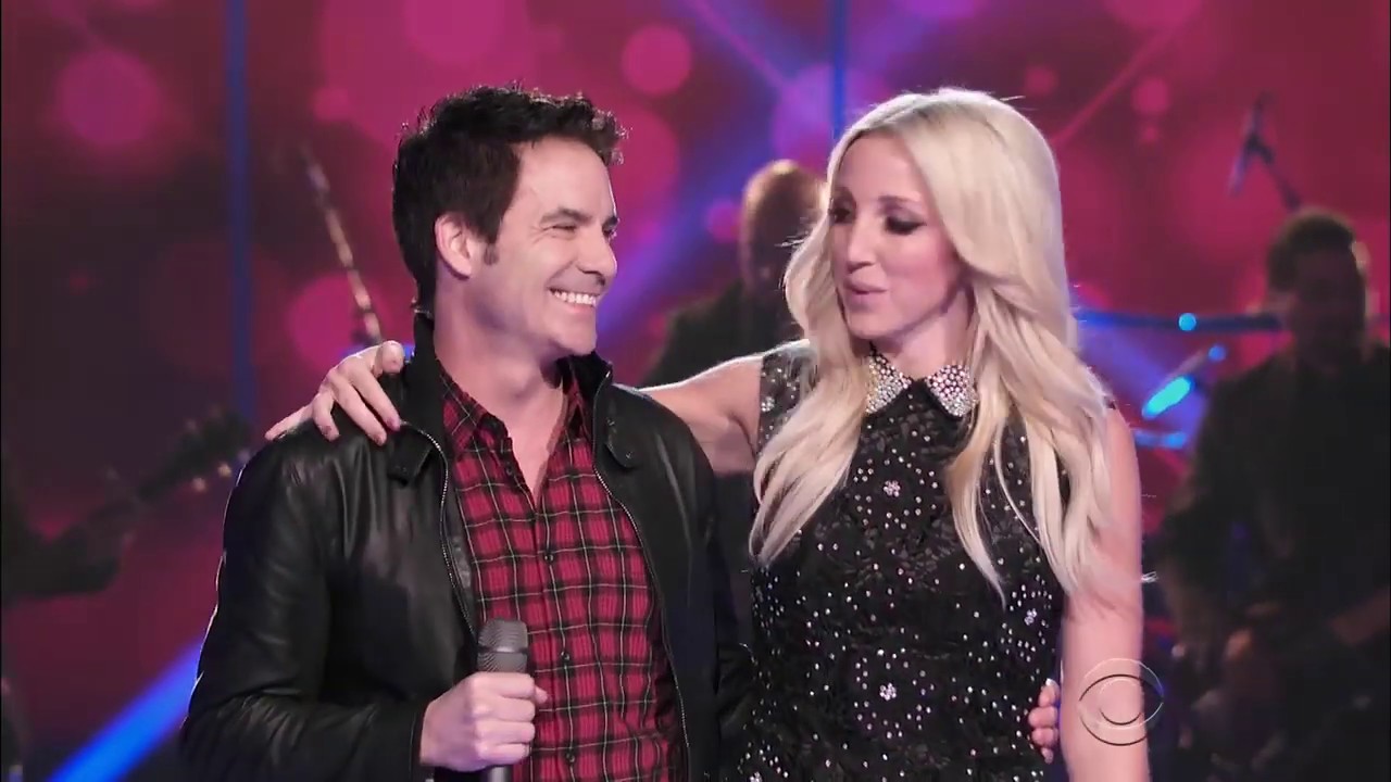 Train & Ashley Monroe - Bruises (12.19.2014)(#Home4Holidays 720p)