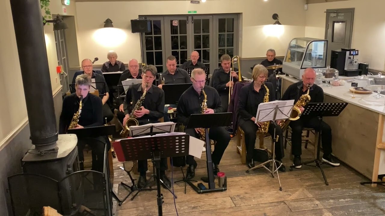 The Southern Swing Band - Jersey Bounce (Plater-Bradshaw-Johnson)