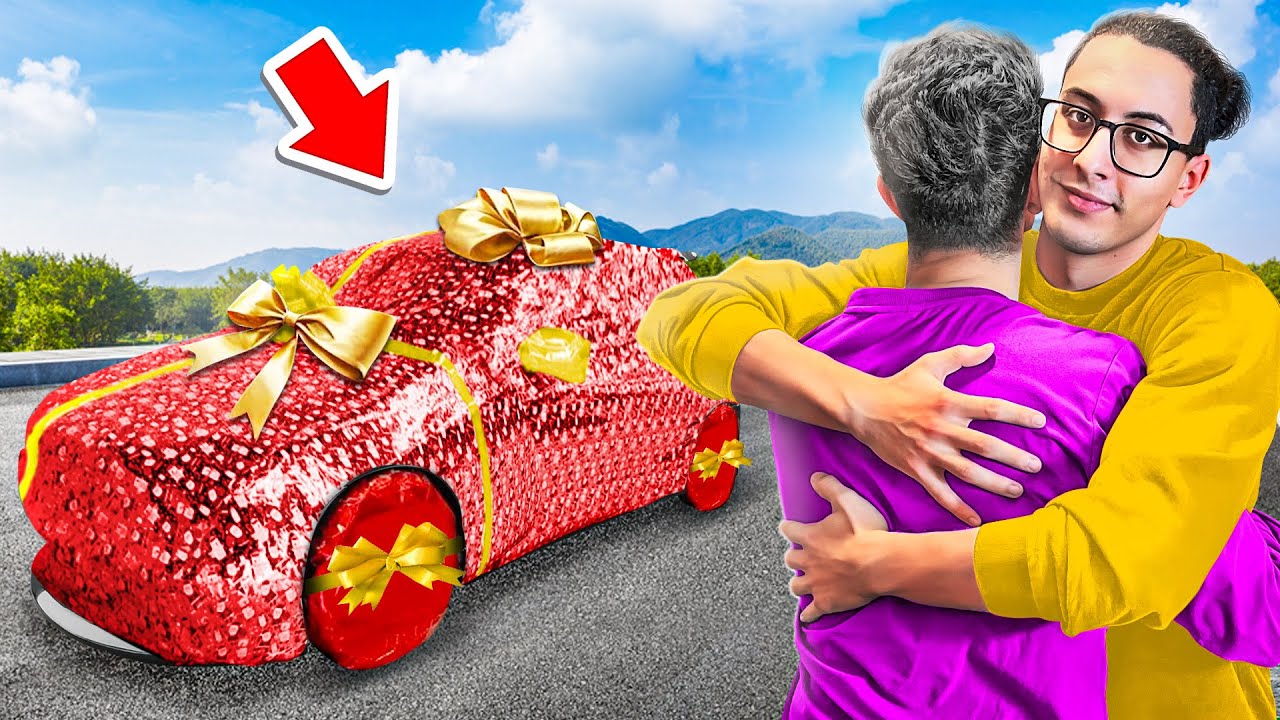 REGALO la mia VECCHIA AUTO PAGATA 200€ a un mio AMICO nella STREAM HOUSE 3.0😱