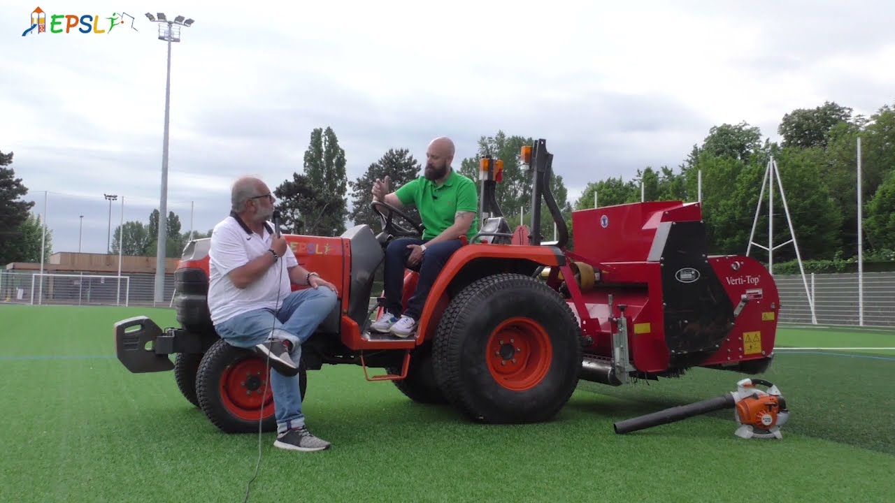 Lœil du pro : comment entretenir votre terrain synthétique