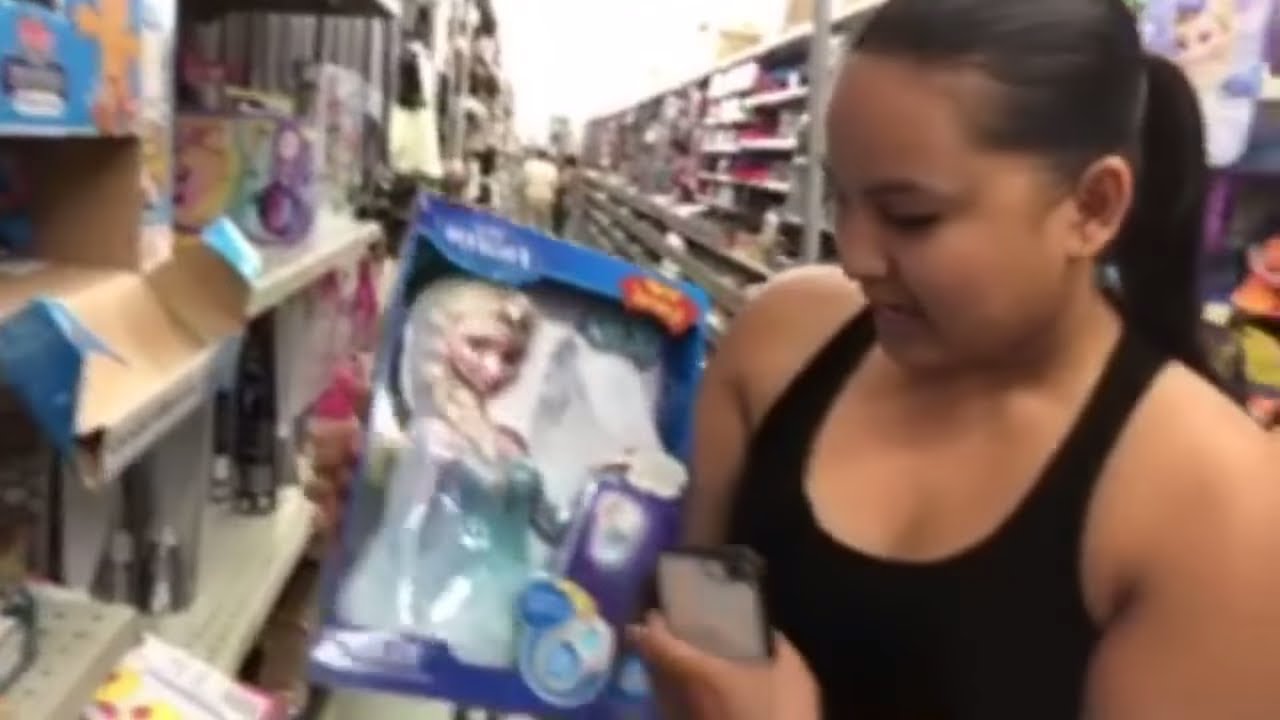 Amazon FBA Canada: LIVE Scanning at Dollarama!
