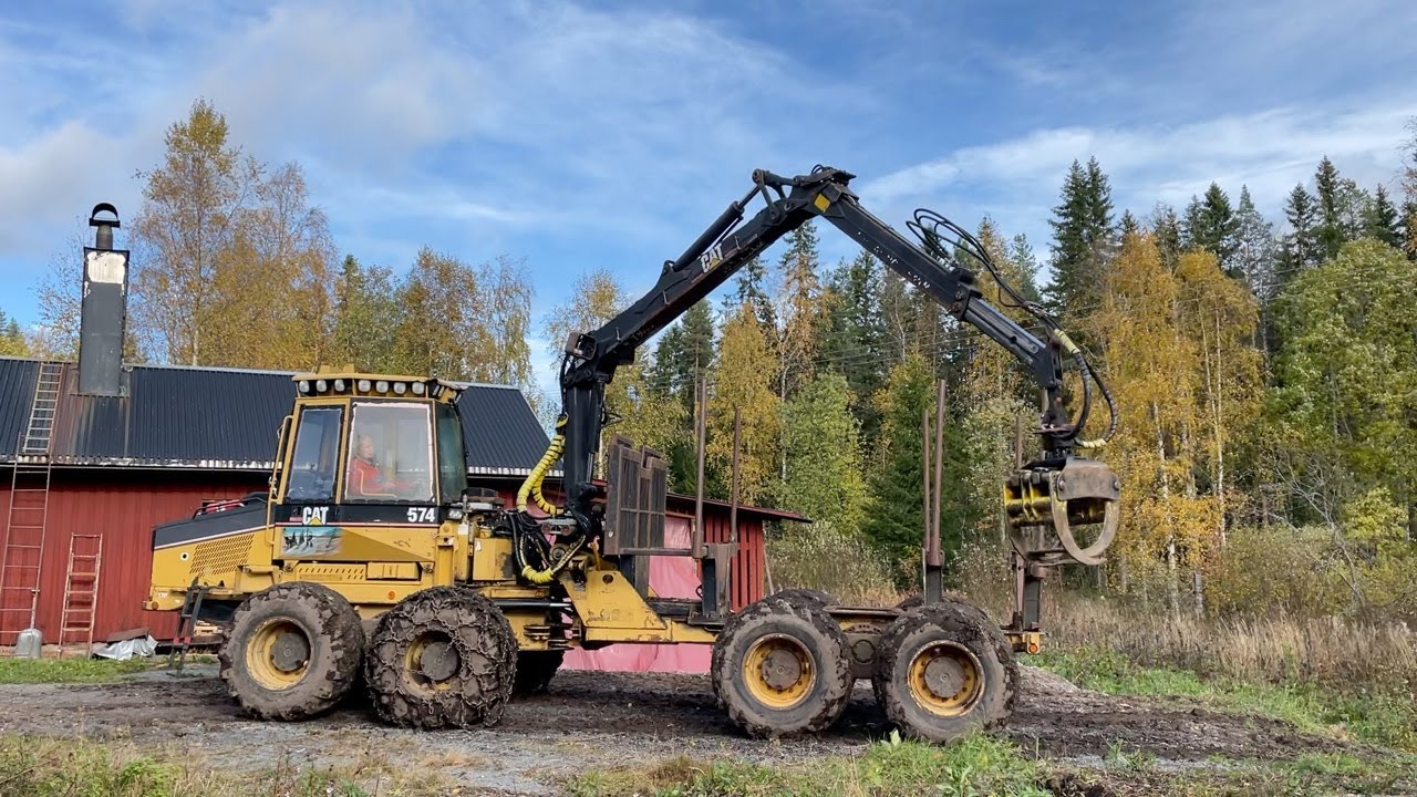 Köp Skotare CAT 574 på Klaravik