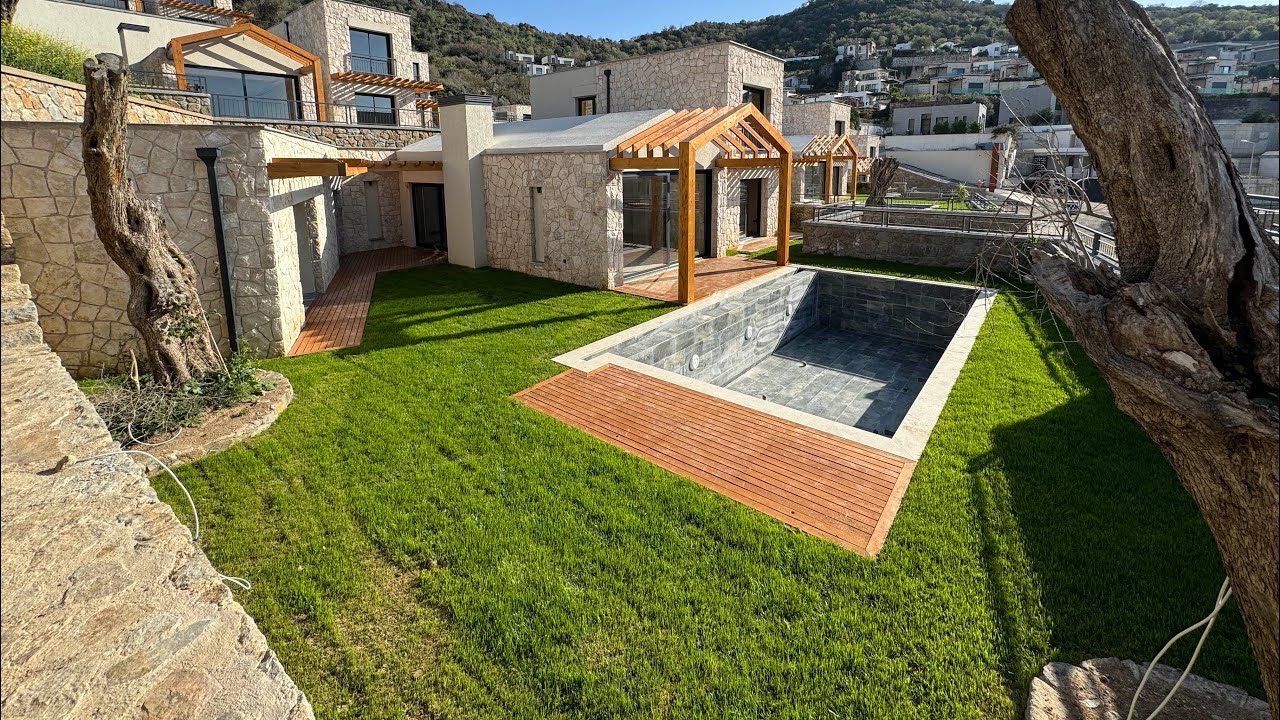 Deniz Manzaralı Bodrum Satılık Villa Gümüşlük Günbatımı Denize Yakın Sıfır Kat Mülkiyetli Teslim