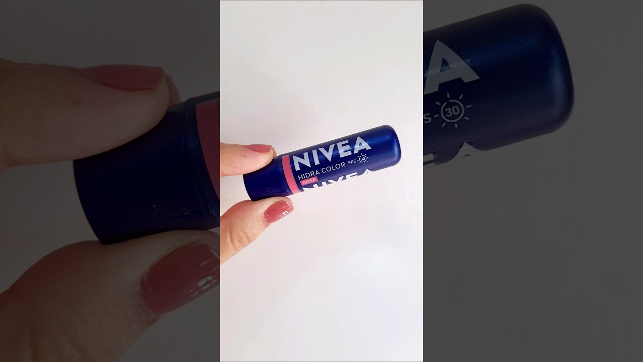 Testei o Hidratante Labial Nivea Hidra Color 3 em 1 @niveabrasil #nivea #lipbalm #cosmetics #lips