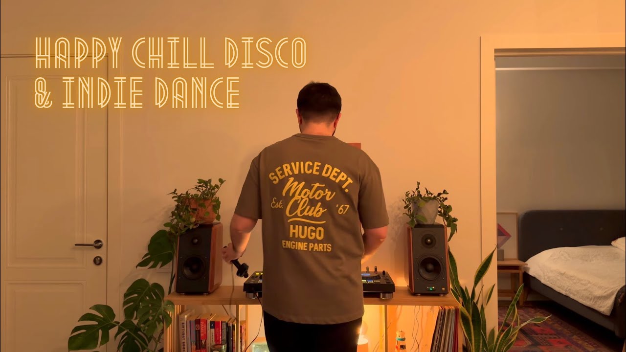 Cozy House DJ Set | Cosmic Indie Dance, Dark Disco & Italo Disco Mix  for Chilling