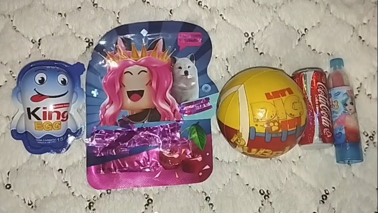 ASMR UNPACKING AND EATING CANDY