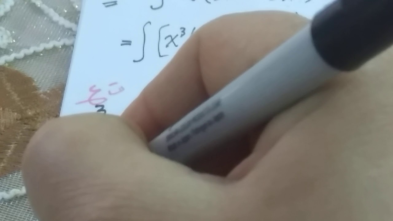 التكامل/المحاضرة الحادية عشرة/كيف نوفر مشتقة داخل القوس اذا كانت غير موجودة تماما/ ملاحظات ج3