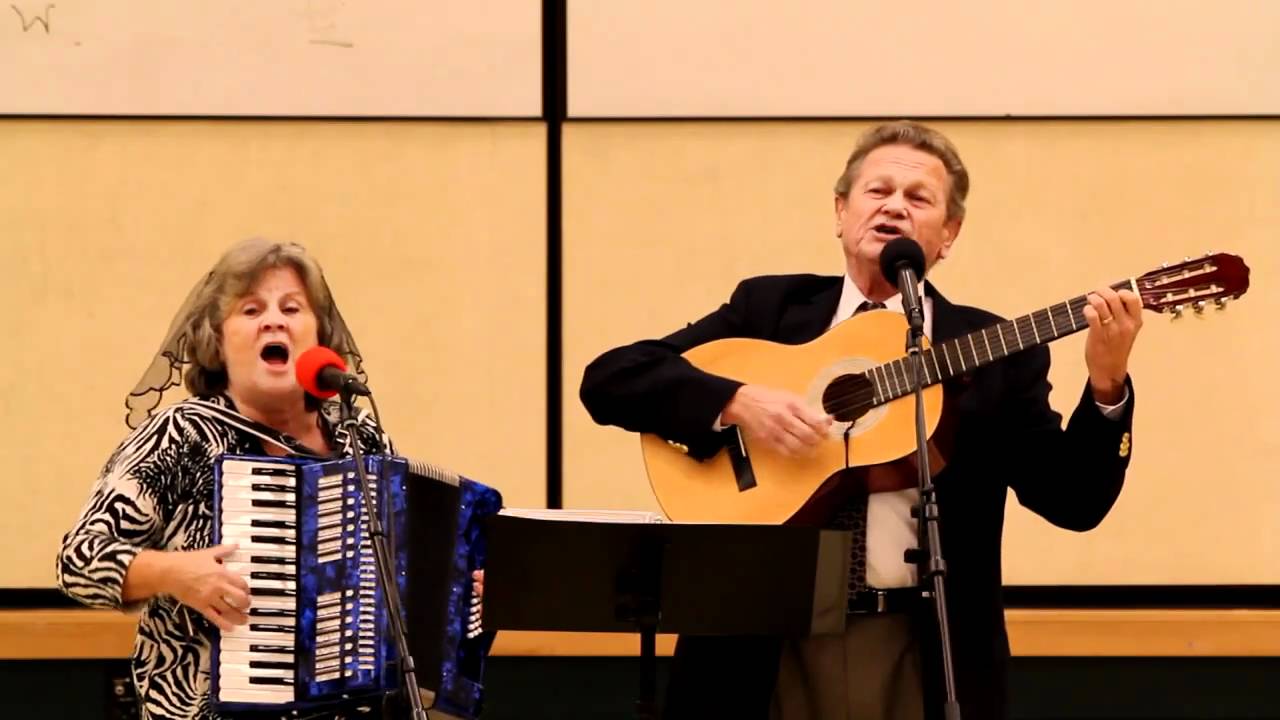 Поповичі  Іван і Роза  - Коли втомлені в дорозі