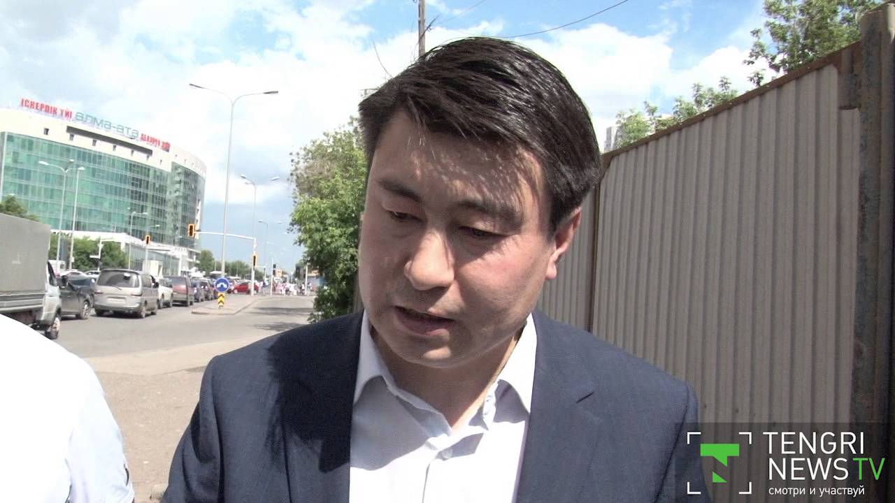 Оцепление у дома в Астане снято: Мужчина перестал угрожать взрывом