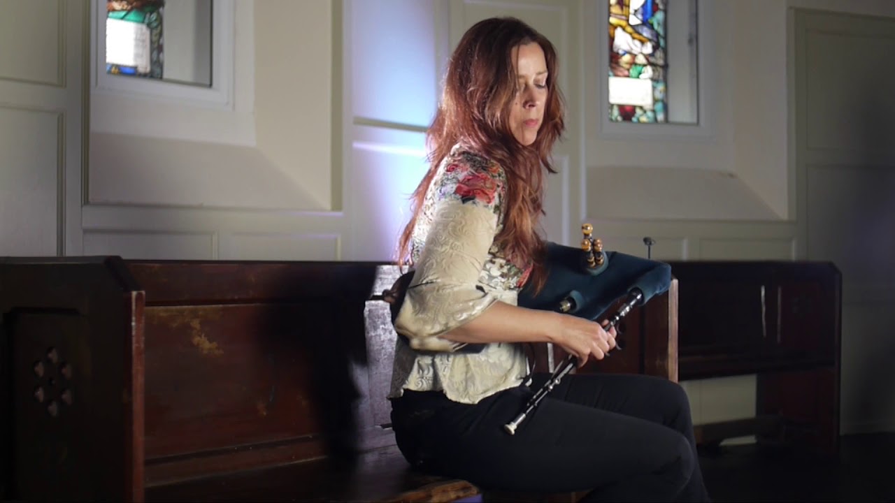 An introduction to Northumbrian smallpipes