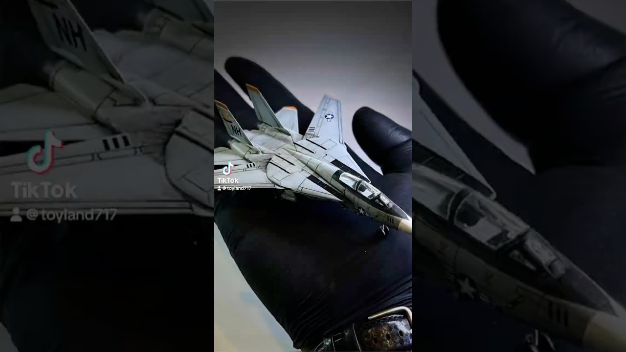 F-14 Tomcat 1/144 Academy