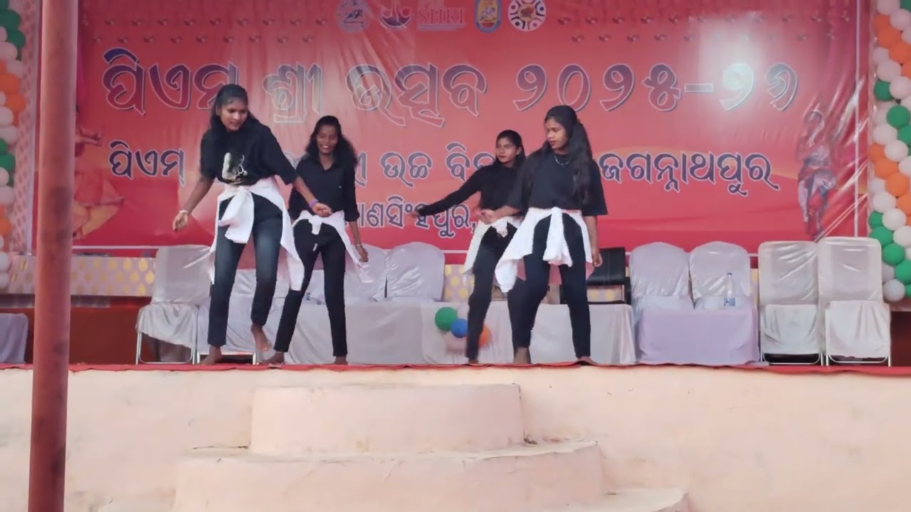 Sawariya  mui tor sawariya sambalpuri dance ...........