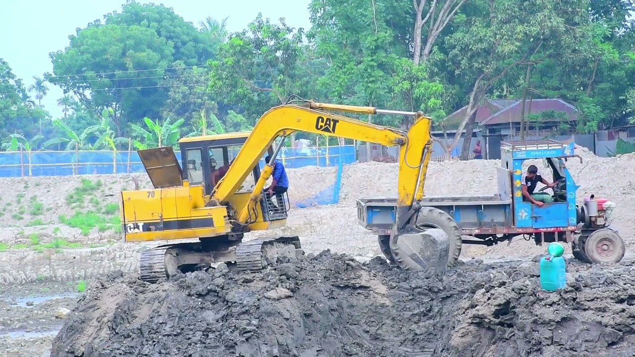 Mud Cutting by Veku | Heavy Machine in the Field | Juel Hawladar