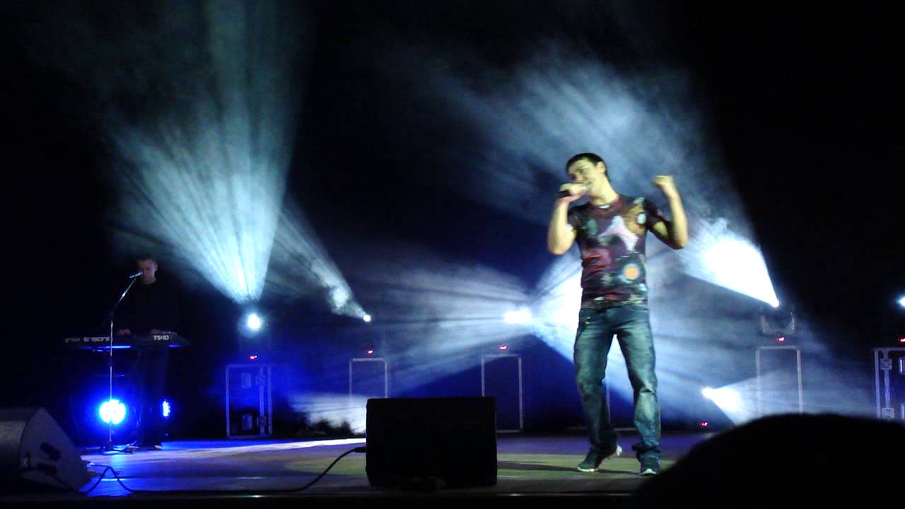Юра Шатунов - Концерт в Королеве 09.01.2013 Глупые снежинки