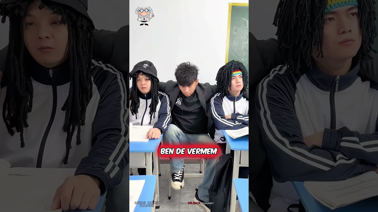 Derste Telefonları Yakaladım! PART9 🤣👀 K&uuml;l Yutmaz Hoca!