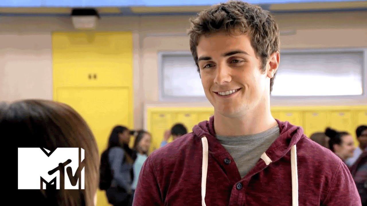 Awkward. | 'The Gift' official Clip (Season 3) | MTV