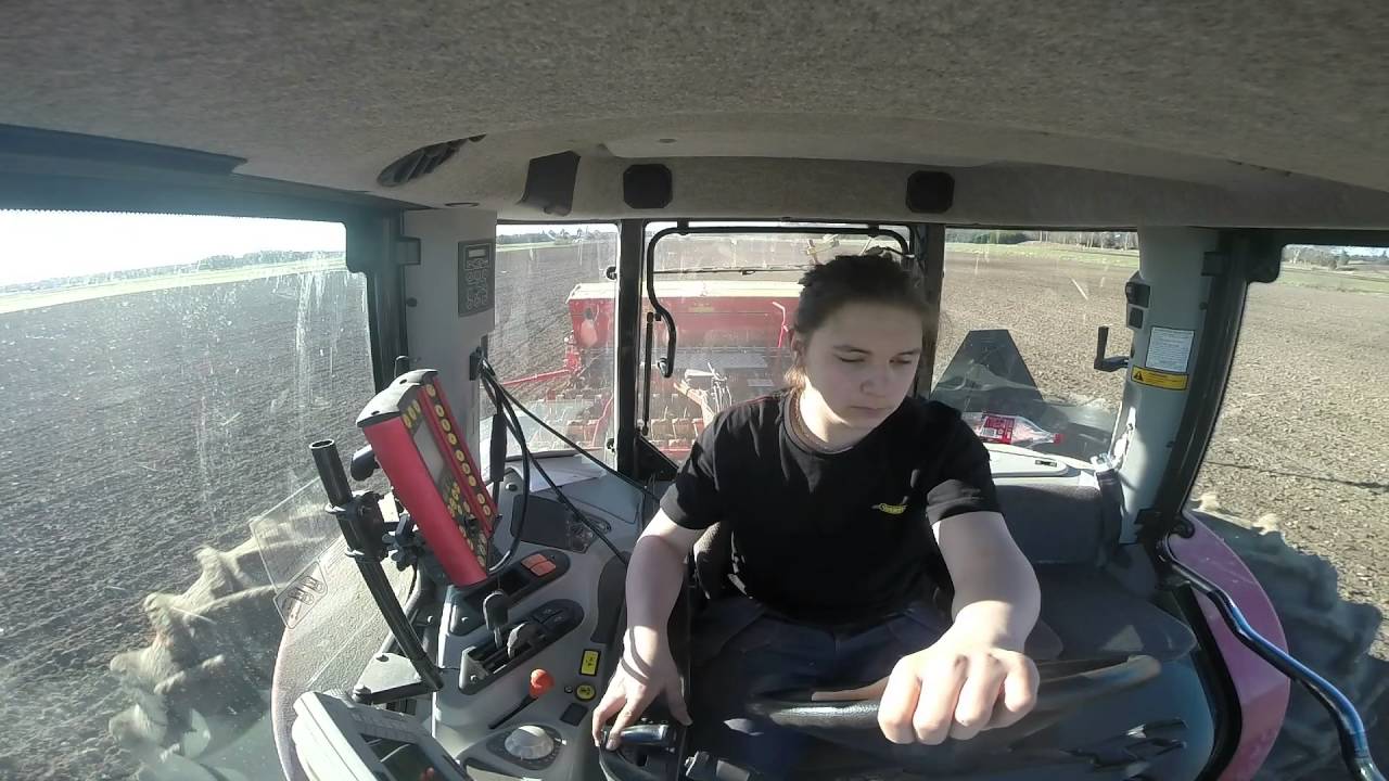s&aring;dd med massey ferguson 6480 och v&auml;derstad 400 rapid