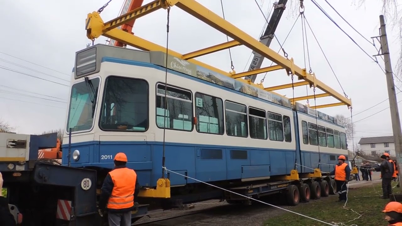 Перший Tram 2000!