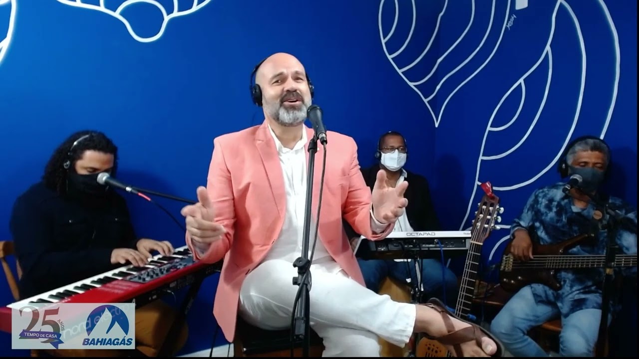 Alexandre Leão - Corações Psicodélicos