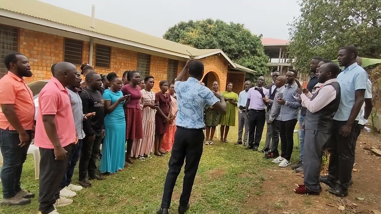 MURUGEYO MUTAAHEE..Fr. Boniface Kasaijaa... Runyoro traditional hymn.