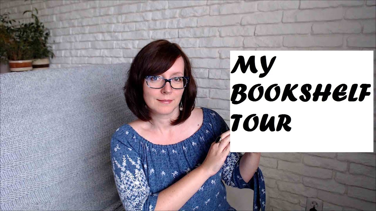 My Bookshelf Tour 2019